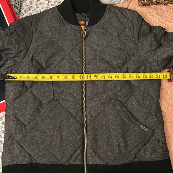 Eddie Bauer 1936 Skyliner Model Bomber - Picture 6 of 7